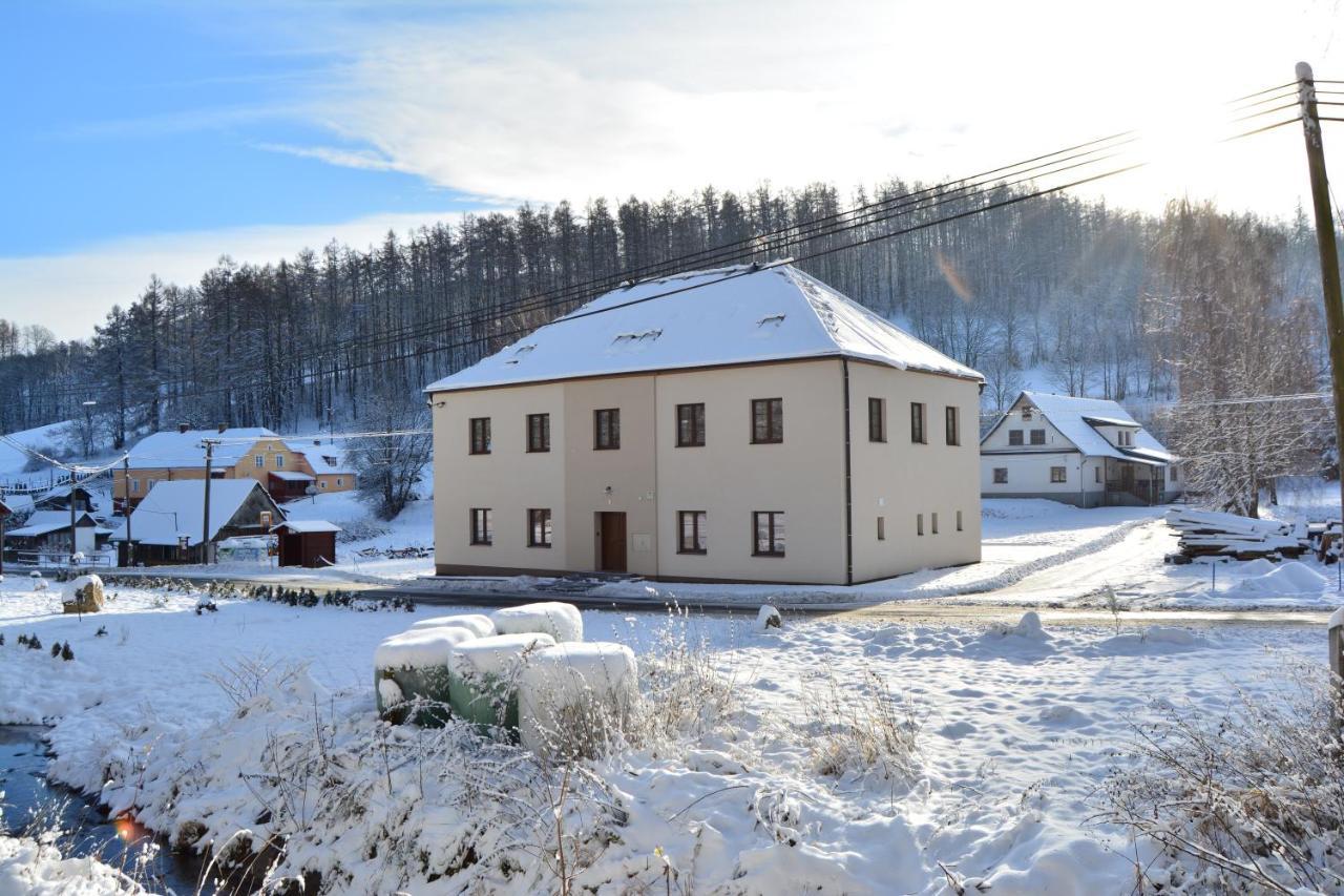 Penzion Stare Purkartice Otel Hostalkovy Dış mekan fotoğraf